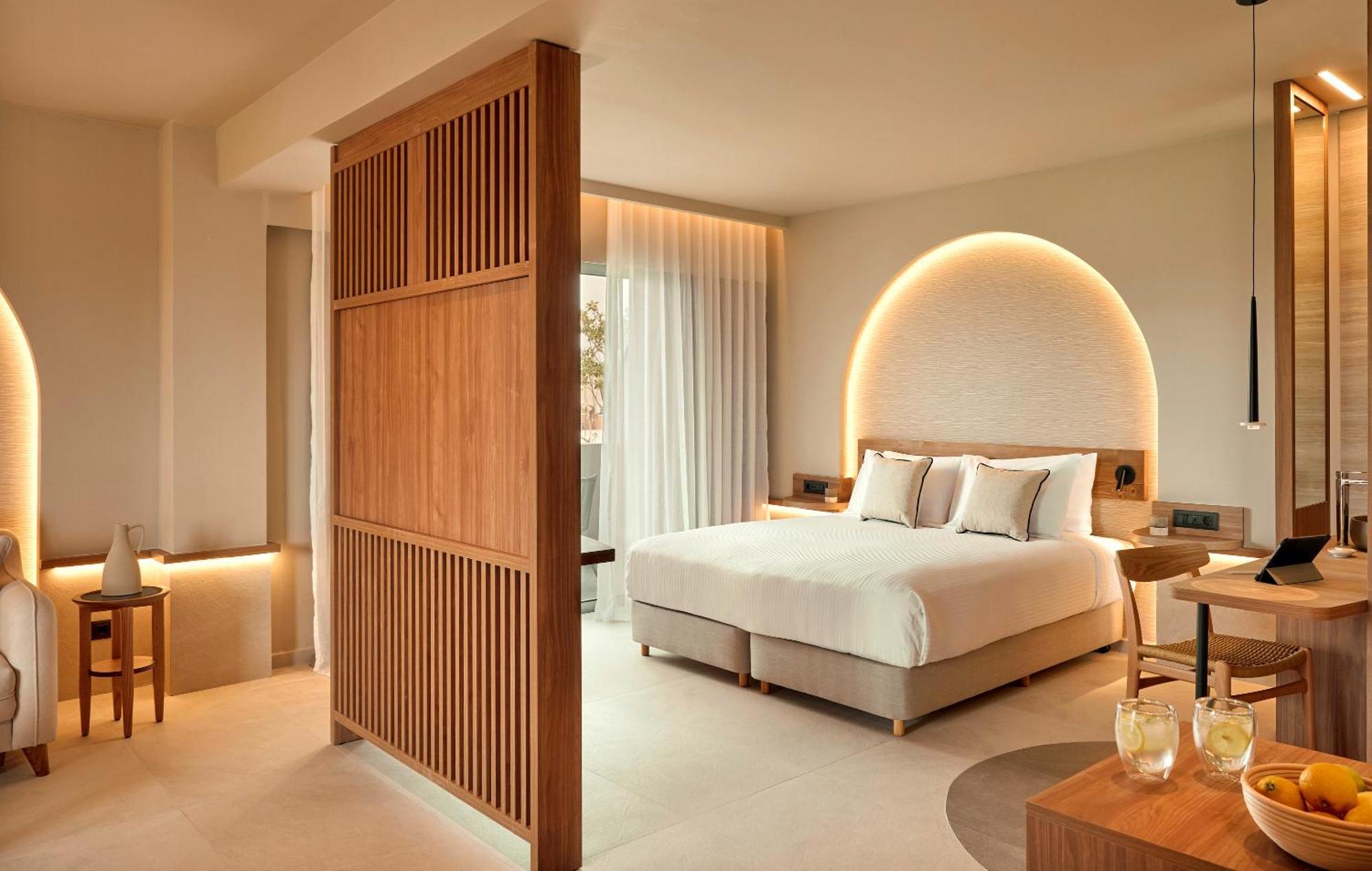Deluxe Family Suite,1743012860:JPEG
