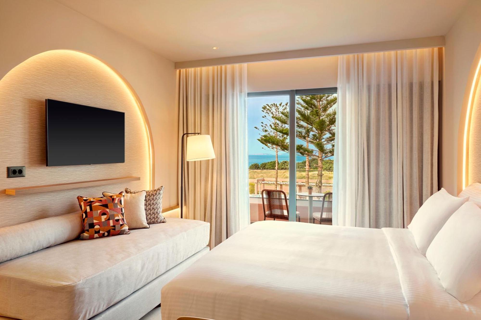 Deluxe Room Side Sea View